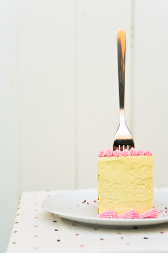 fork-stabbing-cake