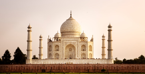 The Taj Mahal, a HUGE palace.